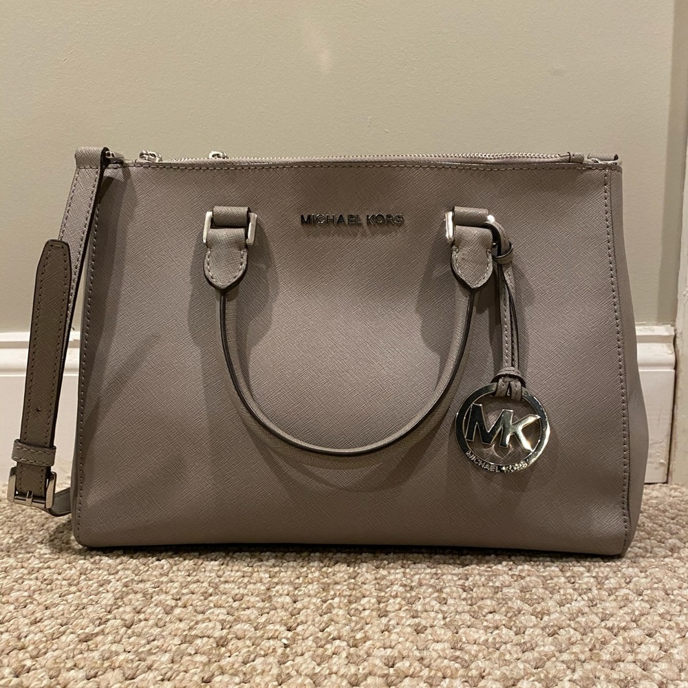 Michale Kors Bag